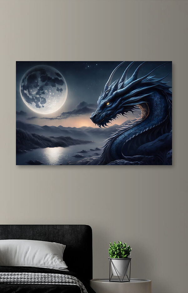 Dragon albastru cu coarne și o lună în fundal Tablouri Dragon albastru cu coarne și o lună în fundal