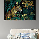 Tablouri Leopard ascuns printre frunze luxuriante.