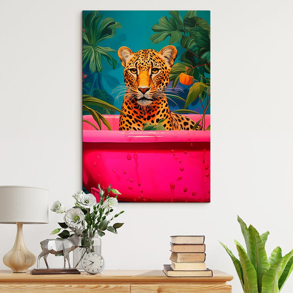 Cheetah într-o cadă roz cu plante Tablouri Cheetah într-o cadă roz cu plante